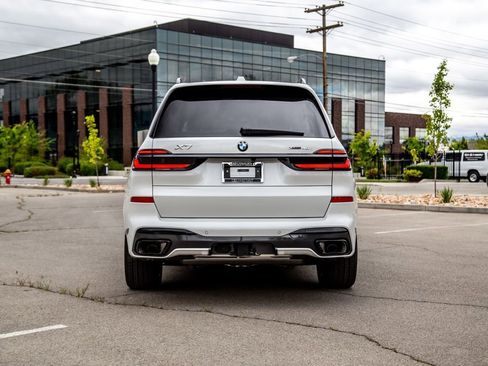 New 2026 BMW X7 xDrive40i w/ Executive Package AWD/4WD image 4