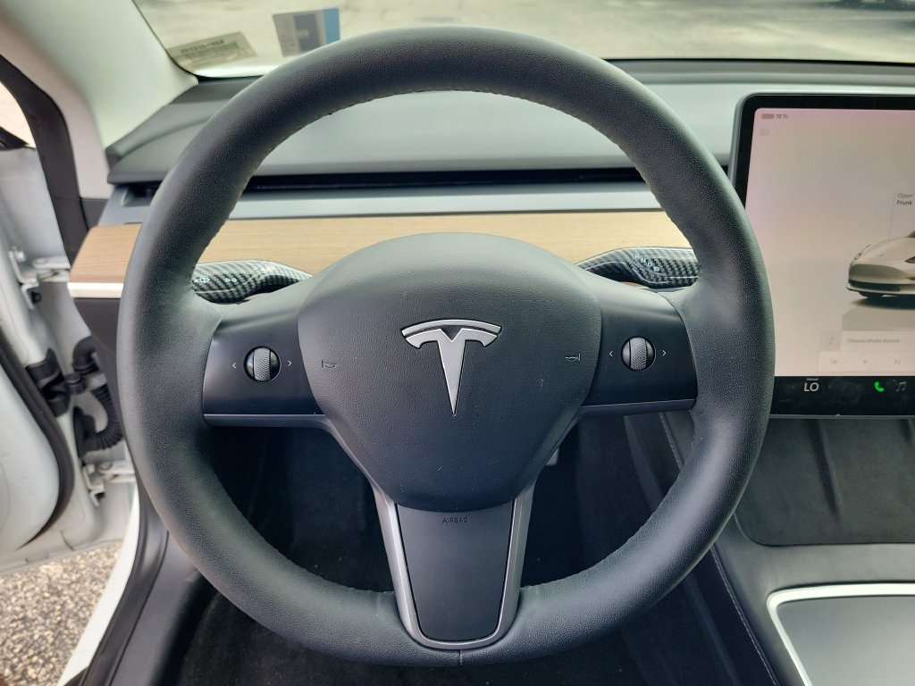 Used 2022 Tesla Model 3 Long Range AWD/4WD image 19