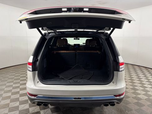 Used 2021 Lincoln Aviator Reserve w/ Equipment Group 201A RWD image 32