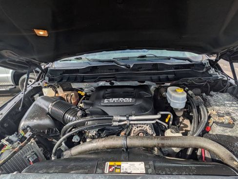 Used 2017 RAM 2500 Big Horn w/ Sport Appearance Group AWD/4WD image 28