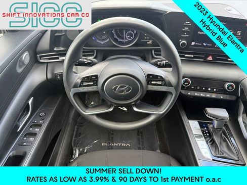 Used 2023 Hyundai Elantra Blue FWD image 12