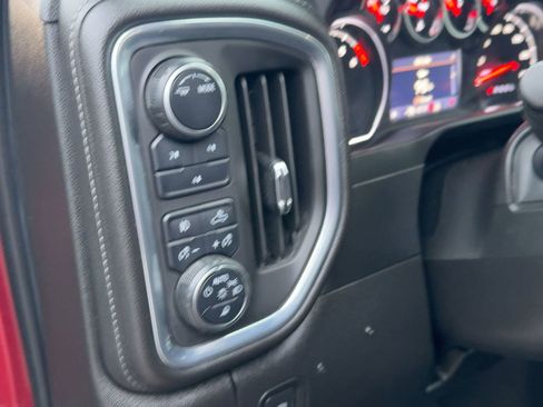 Used 2022 Chevrolet Silverado 2500 LT w/ Convenience Package image 20