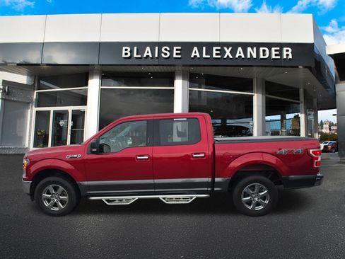 Used 2020 Ford F150 XLT w/ Equipment Group 302A Luxury AWD/4WD image 9