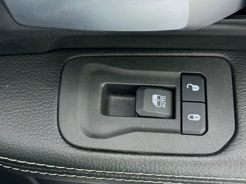 Used 2025 RAM 2500 Big Horn image 29