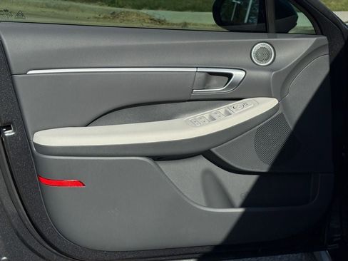 New 2026 Hyundai Sonata Blue FWD image 13