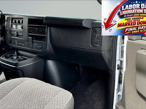 Used 2025 GMC Savana 3500 LT w/ LT Preferred Equipment Group RWD image 18