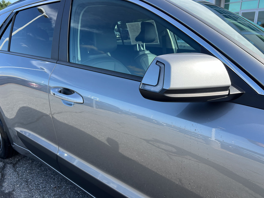 Used 2025 Kia Niro EX FWD image 11