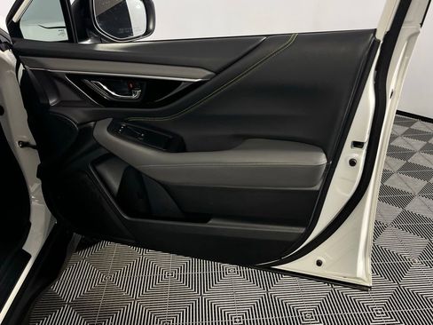 Used 2023 Subaru Outback Onyx Edition image 31