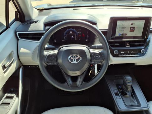 Certified 2026 Toyota Corolla Cross L image 15