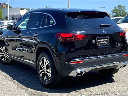 Used 2026 Mercedes-Benz GLA 250 4MATIC image 10