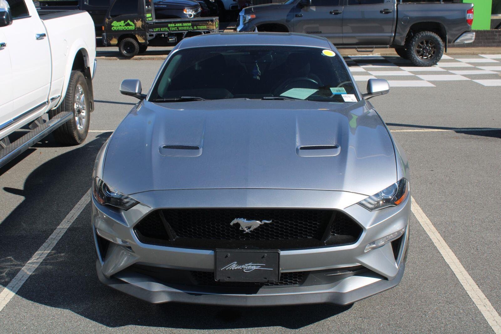 Used 2020 Ford Mustang GT w/ GT Performance Package RWD image 2