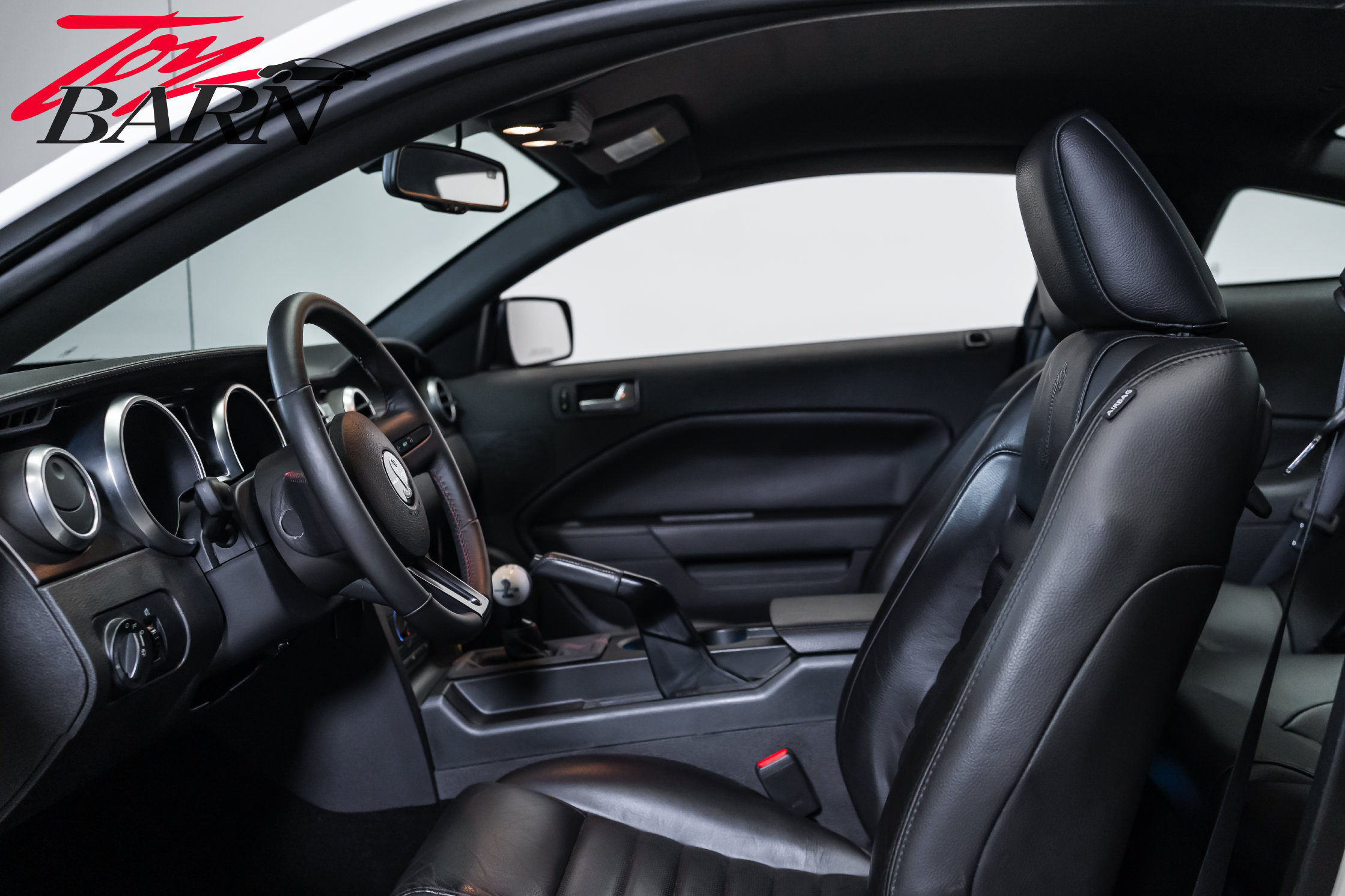 Used 2008 Ford Mustang Shelby GT500 RWD image 22