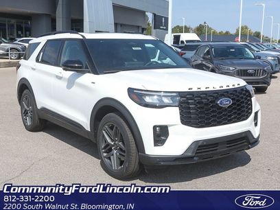 New 2025 Ford Explorer ST-Line w/ Premium Package