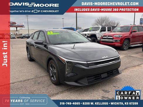 Used 2025 Kia K4 LXS image 1