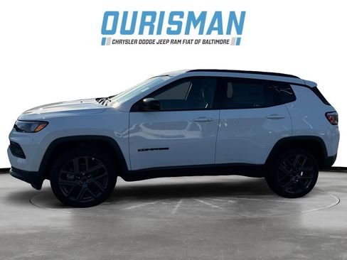 New 2026 Jeep Compass Latitude image 3