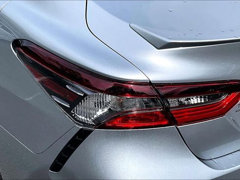 Used 2024 Toyota Camry SE FWD image 27