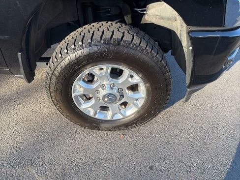 Used 2024 RAM 3500 Laramie image 27