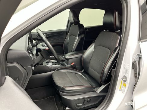 Used 2023 Ford Escape ST-Line Select w/ Tech Pack #1 AWD/4WD image 9