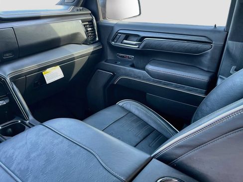 Used 2024 GMC Sierra 1500 AT4X AWD/4WD image 24