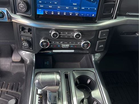 Used 2021 Ford F150 Lariat w/ Equipment Group 502A High image 18