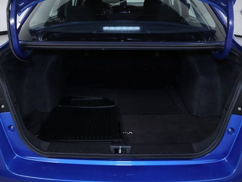 Used 2023 Nissan Versa SR w/ Trunk Package image 13