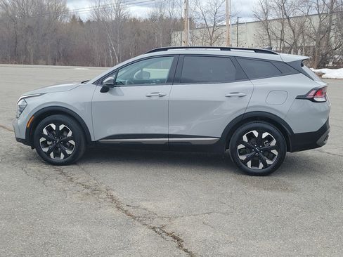 Used 2024 Kia Sportage X-Line w/ X-Line Premium Package image 8