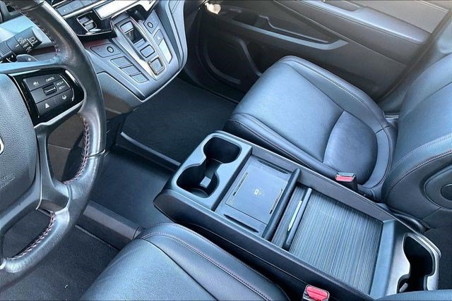 Certified 2025 Honda Odyssey Sport-L image 18