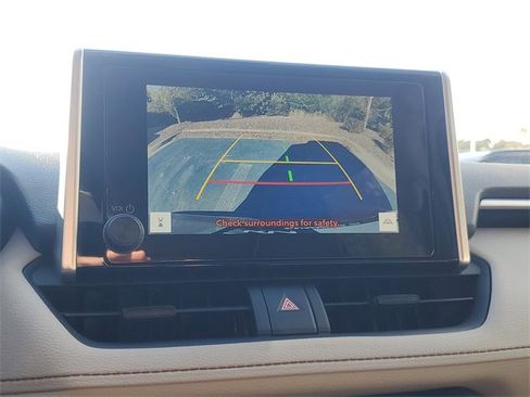 Used 2024 Toyota RAV4 XLE image 21