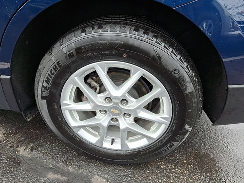 Certified 2023 Chevrolet Equinox LS image 9