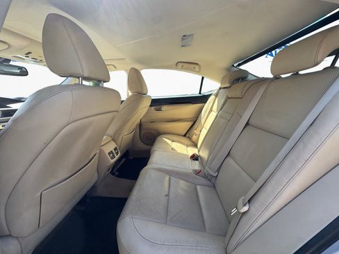 Used 2013 Lexus ES 350 FWD image 10