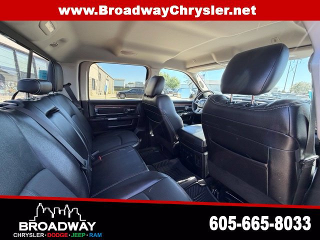 Used 2018 RAM 3500 Laramie w/ Convenience Group AWD/4WD image 12