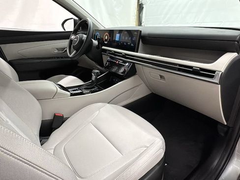 Used 2026 Hyundai Tucson SEL FWD image 12