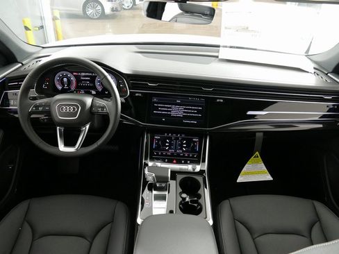 New 2026 Audi Q8 Premium Plus image 24
