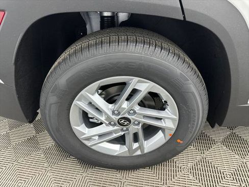 New 2026 Hyundai Tucson SE FWD image 17