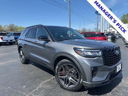 New 2025 Ford Explorer ST w/ Sun And Sound Package