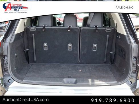 Used 2022 Nissan Pathfinder Platinum w/ Lighting Package (N92) image 39