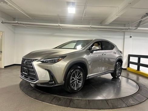 Used 2026 Lexus NX 350h AWD w/ Cold Area Package image 3