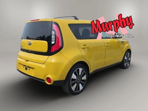 Used 2015 Kia Soul ! FWD image 7