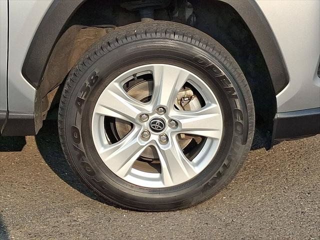 Certified 2021 Toyota RAV4 XLE AWD/4WD image 28