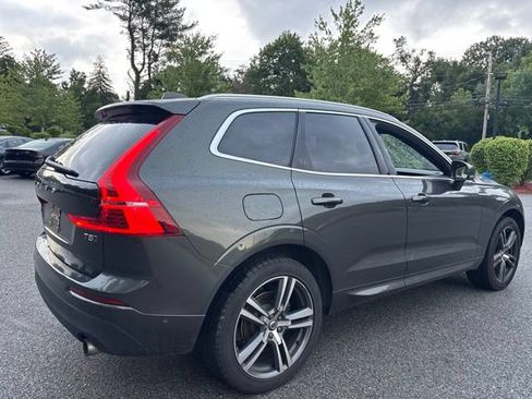 Used 2019 Volvo XC60 T5 Momentum w/ Multimedia Package AWD/4WD image 7