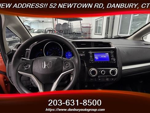 Used 2018 Honda Fit LX image 15