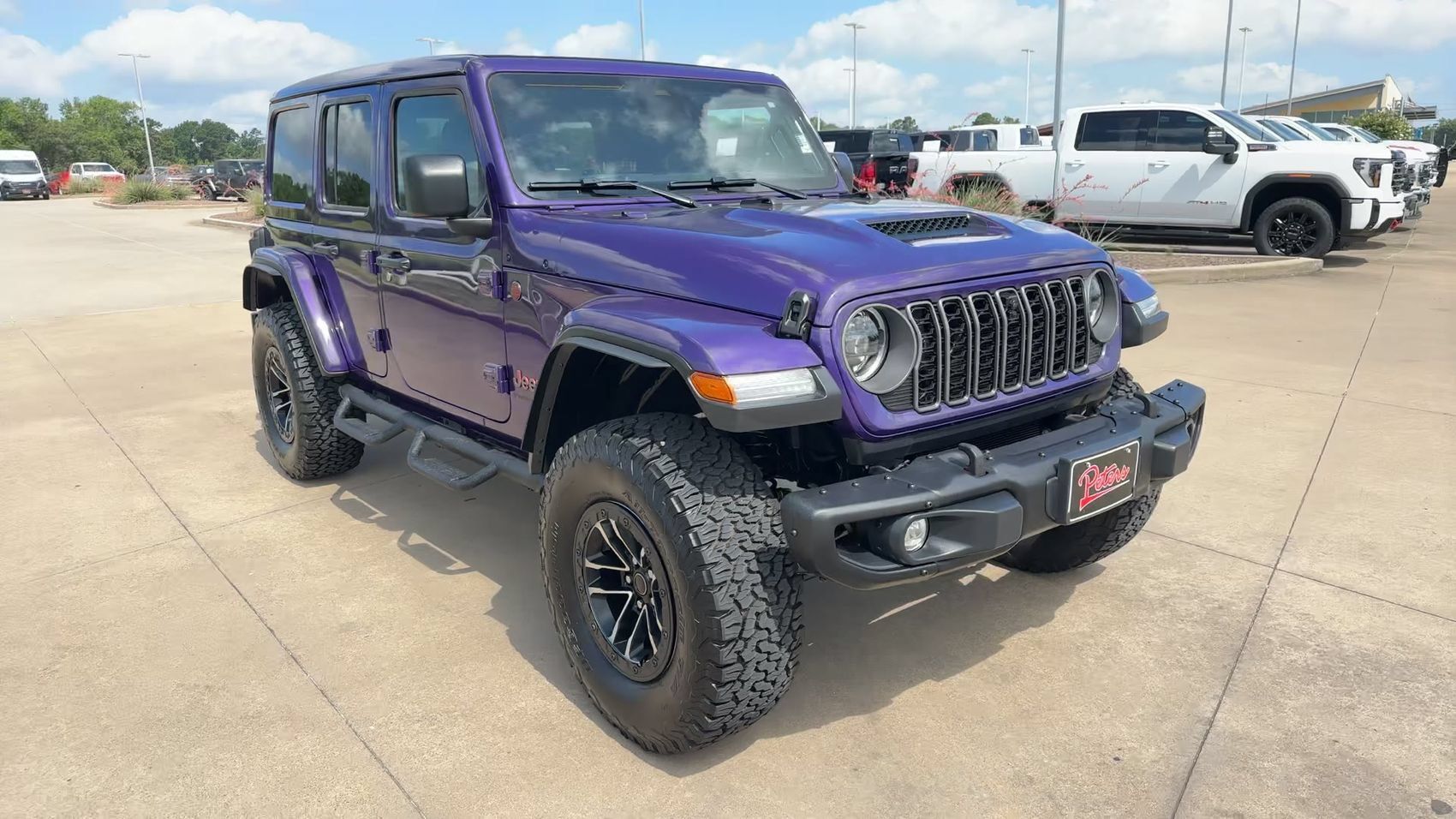 Used 2026 Jeep Wrangler Unlimited Rubicon AWD/4WD image 2