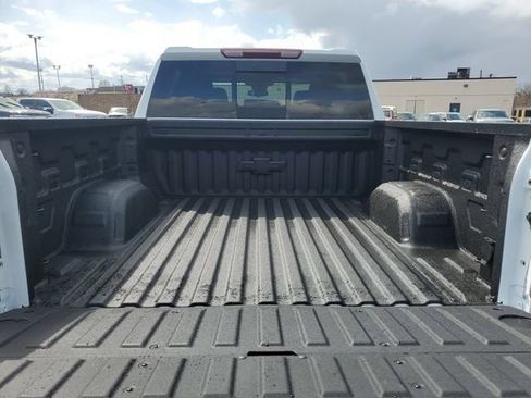 New 2026 Chevrolet Silverado 1500 LT Trail Boss w/ Safety Package AWD/4WD image 25