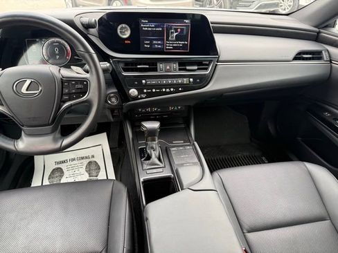 Used 2022 Lexus ES 350 w/ Premium Package image 16