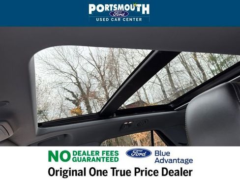 Certified 2022 Ford Explorer XLT w/ Equipment Group 202A image 10