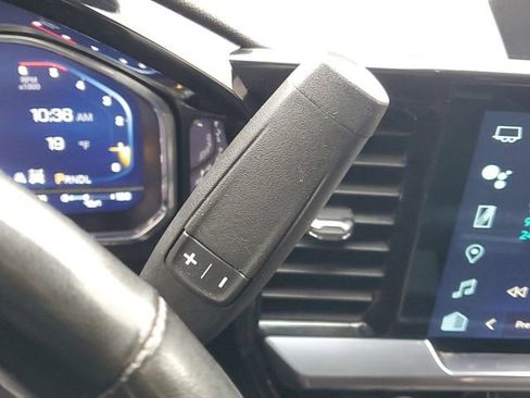 Used 2024 Chevrolet Silverado 2500 LTZ w/ LTZ Convenience Package image 24