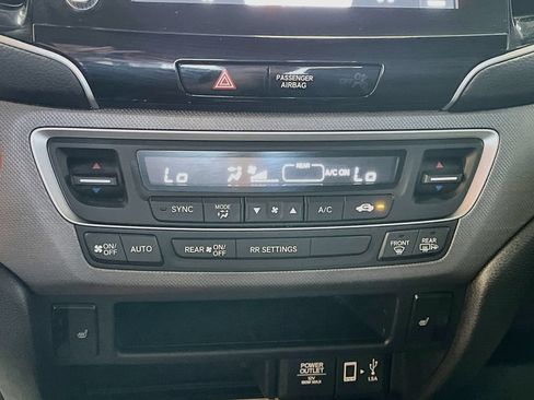 Used 2023 Honda Ridgeline RTL-E image 16