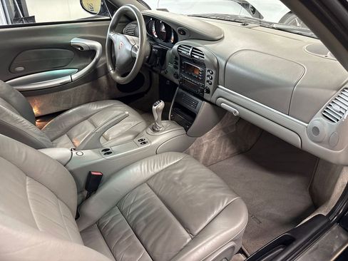 Used 2004 Porsche 911 Carrera image 41