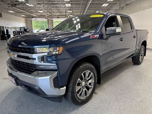 Used 2021 Chevrolet Silverado 1500 LT w/ All Star Edition Plus AWD/4WD image 3