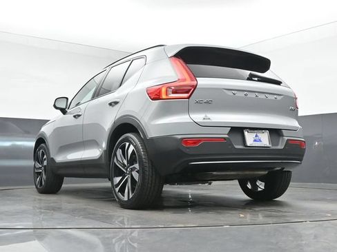 Used 2024 Volvo XC40 B5 Plus w/ Climate Package AWD/4WD image 42